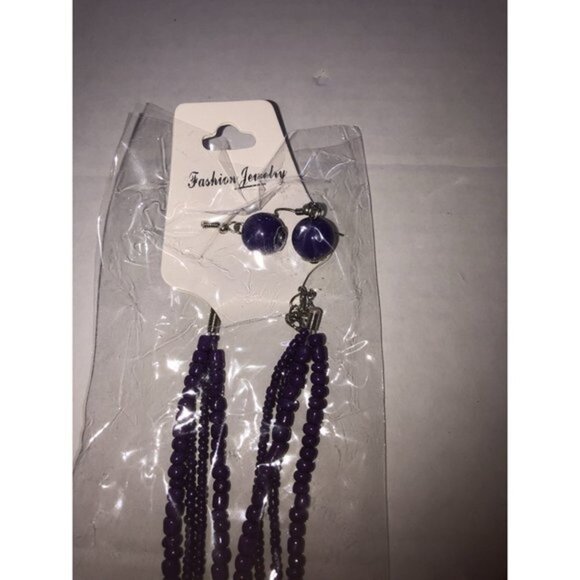 Fashion Jewelry Lot 4 Necklace Set - Picture 3 of 9